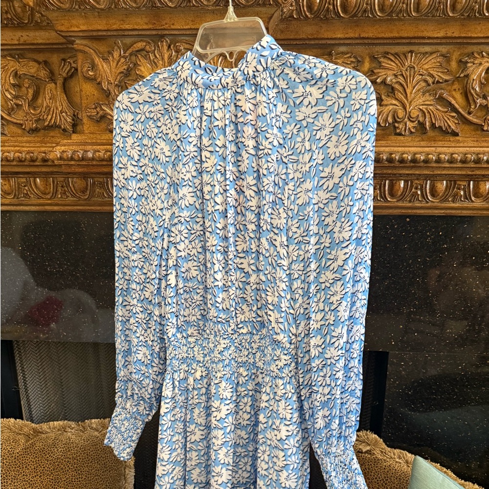 Lilly Pulitzer blue long sleeve dress long sleeves size 2